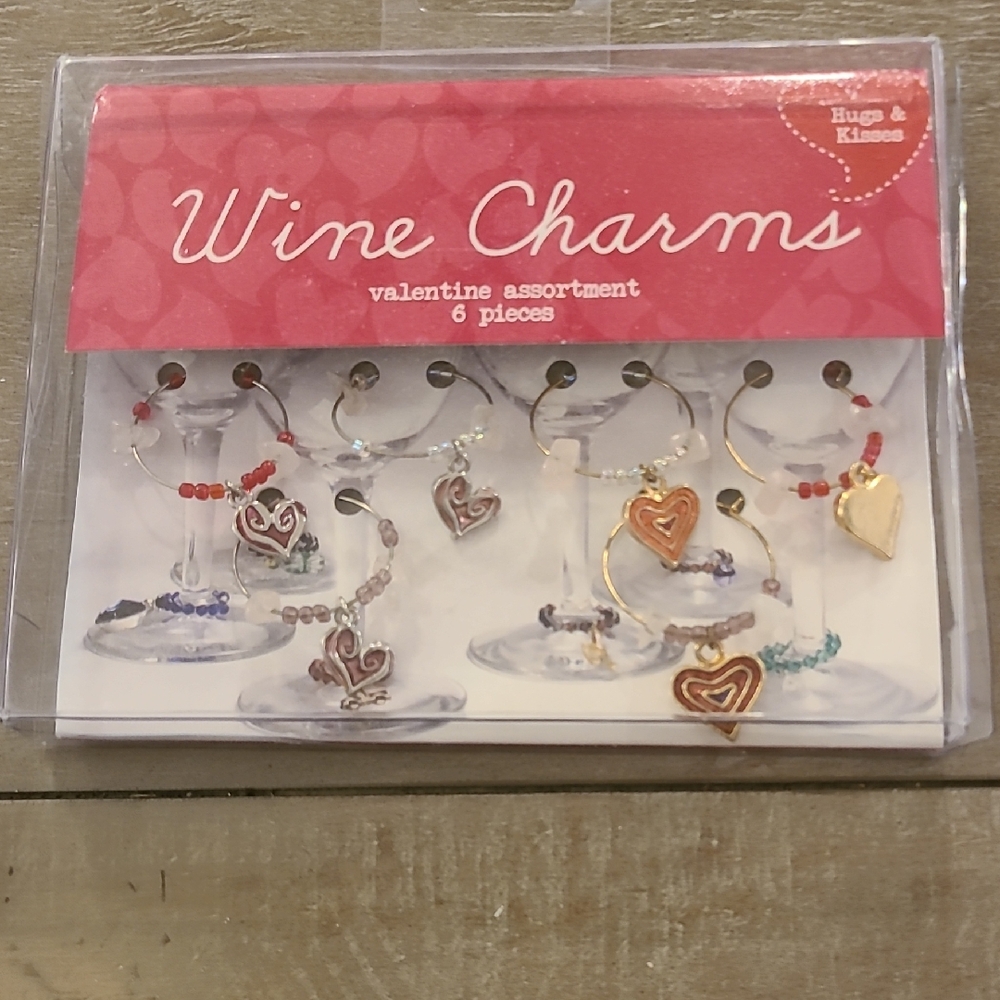 Vintage Wine Charms Valentine Assortment
